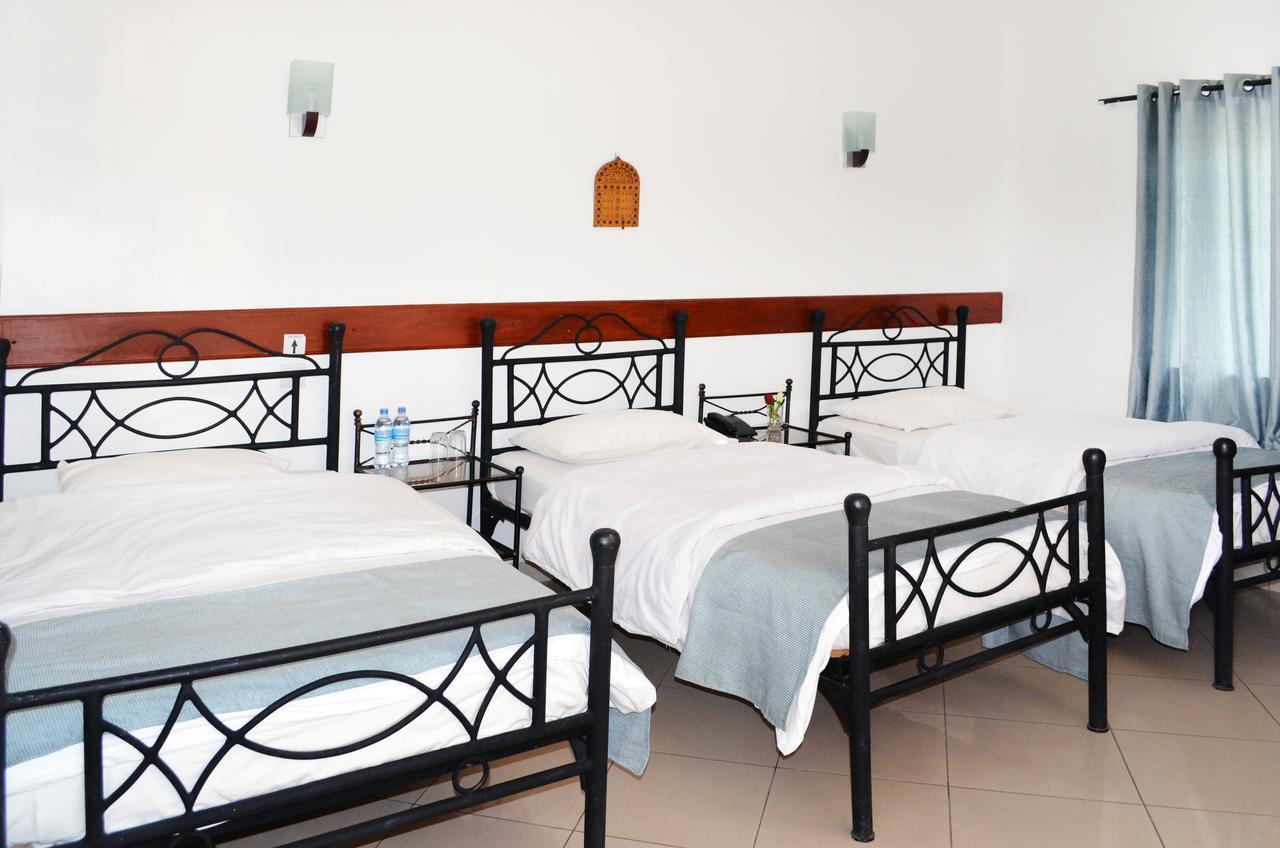 Arusha Naaz Hotel Nkoanrua Bagian luar foto